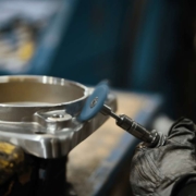 lucidare acciaio inox