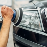 lucidare fanali auto